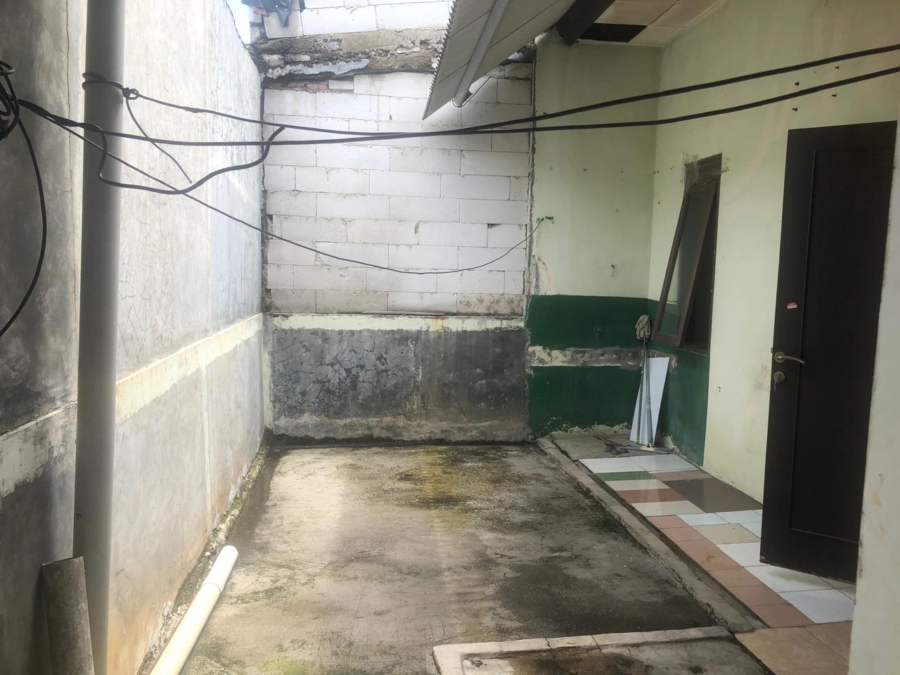 Dijual Rumah di Simprug Garden Jababeka